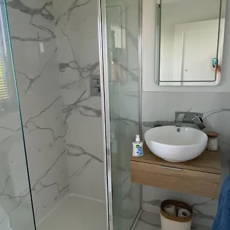 Ardmore's Modern House شقة أردمور